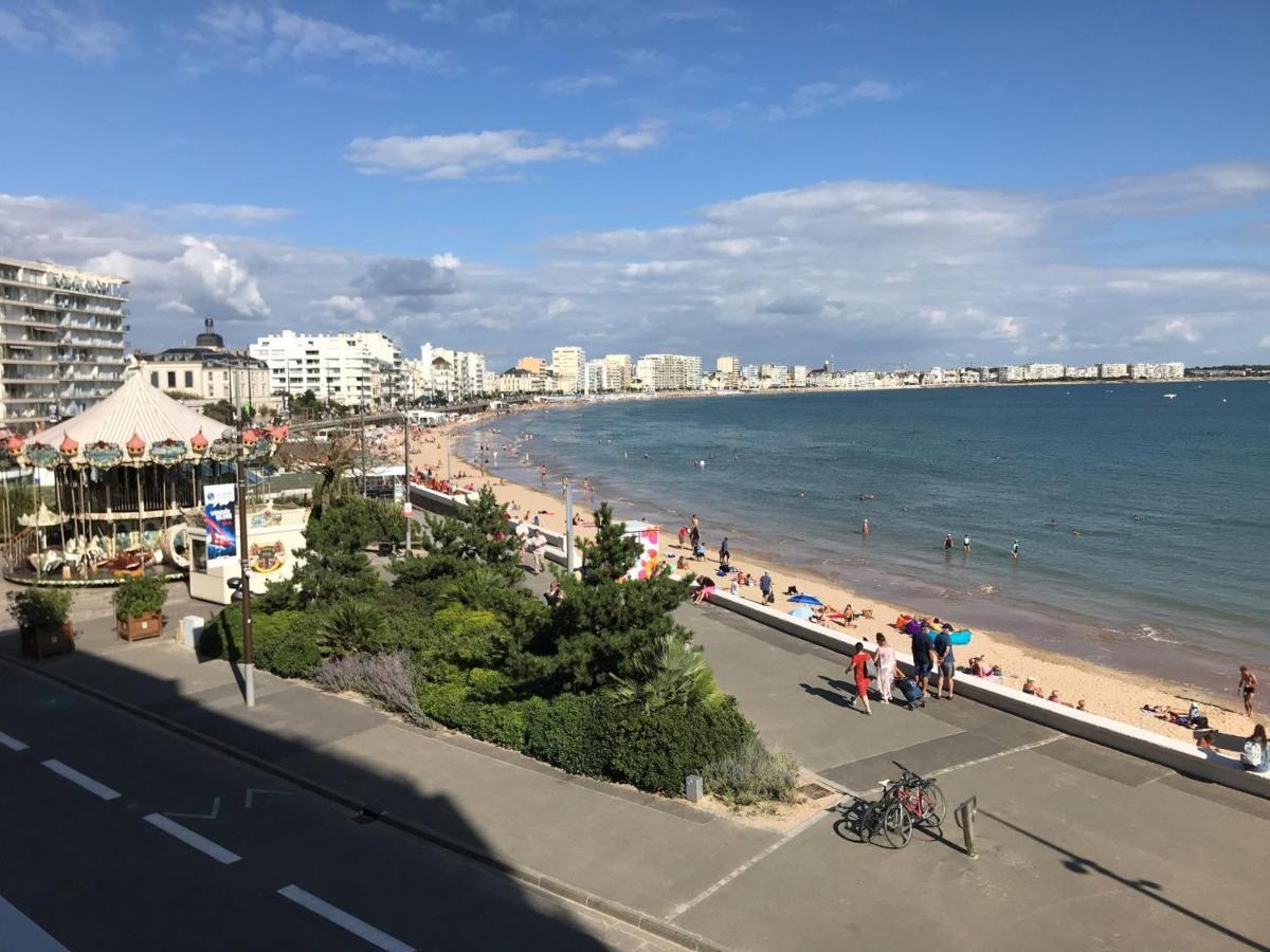 Appartement T2 Face Plage Avec Balcon, Cuisine Equipee Et Tv - Fr-1-92-908 Les Sables-d'Olonne Bagian luar foto